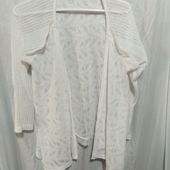 Sweaters - Cactus Size S  Crochet White Cardigan With Lace.